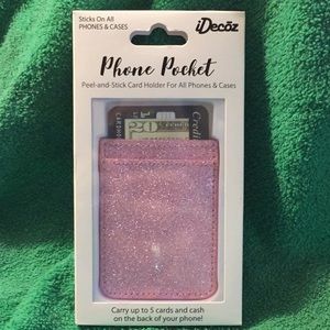 Phone Pocket NWT holds up to 5 cards and cash.